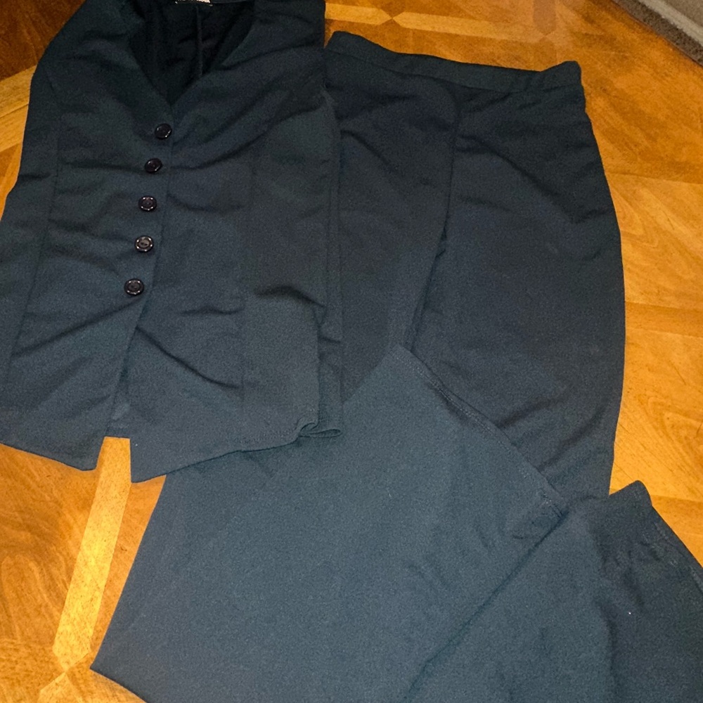 Dark Green Button-Up Vest and Pants Set